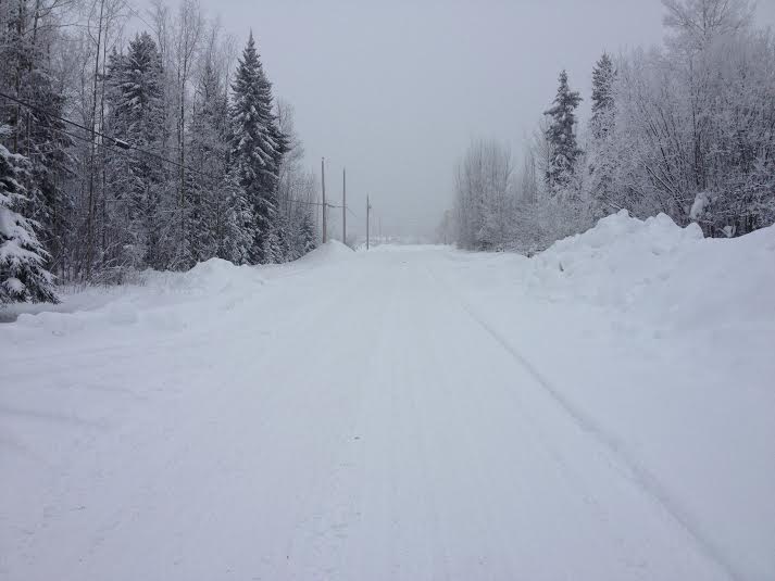 Snowfall warning issued for Highway 97 at the Pine Pass