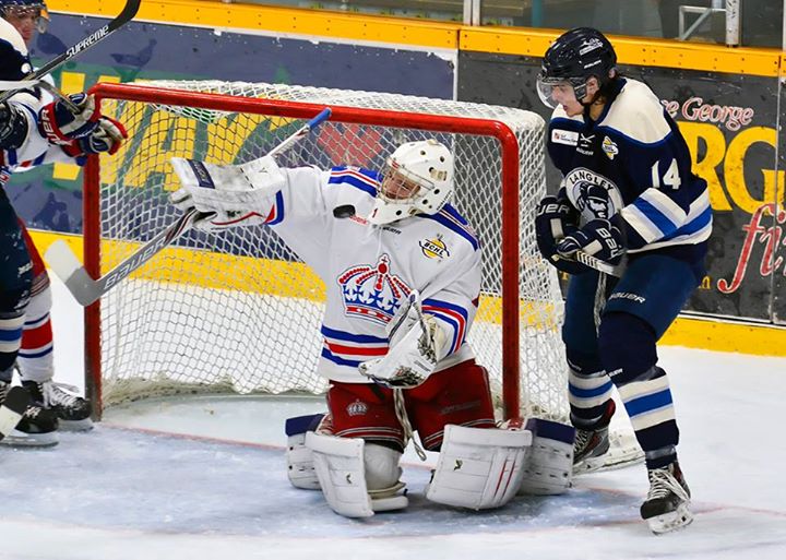 Warriors rally to upend the hometown Spruce Kings