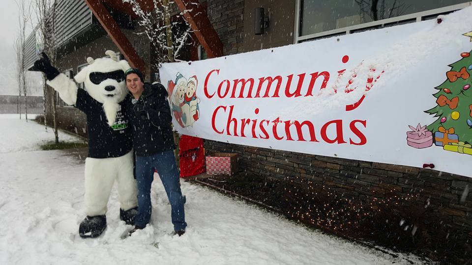Community Christmas Wraps Up Day 1