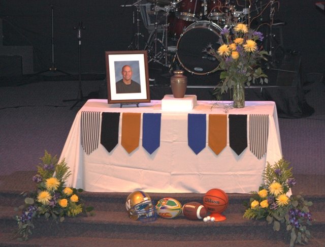Hundreds Pay Tribute To Local Sports And Teaching ‘Giant’