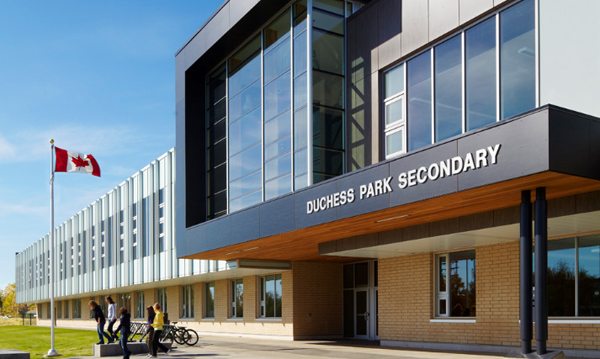 Duchess Park Secondary Teacher to receive BC School Sports’ Honour Award