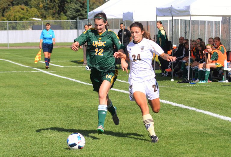 Speranza’s hat-trick lifts Bisons to victory over T-Wolves