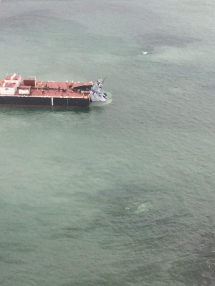 Sunken tugboat leaking diesel off Bella Bella - MY PG NOW