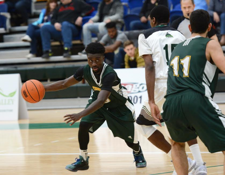 Timberwolves WBB swept by Cascades, MBB picks up a pair of wins against UFV