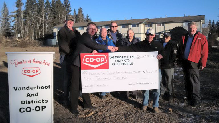 Vanderhoof Co-op donates $5,000 to Nechako View Senior Citizens Housing Society