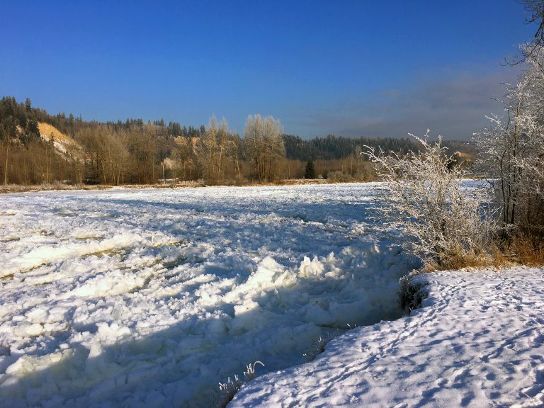 City monitoring ice build up at Nechako River