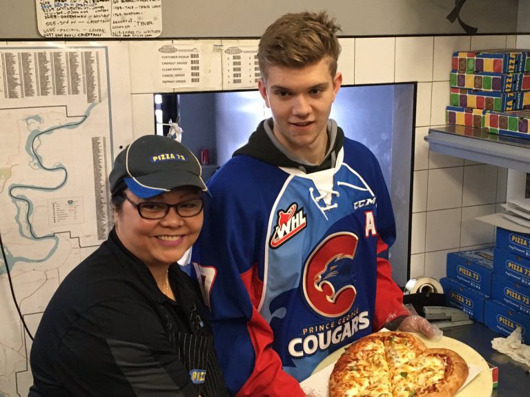 Cougars make sweetheart deal with local pizza parlour