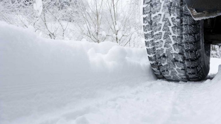 Winter tire regulations still in effect despite balmy conditions