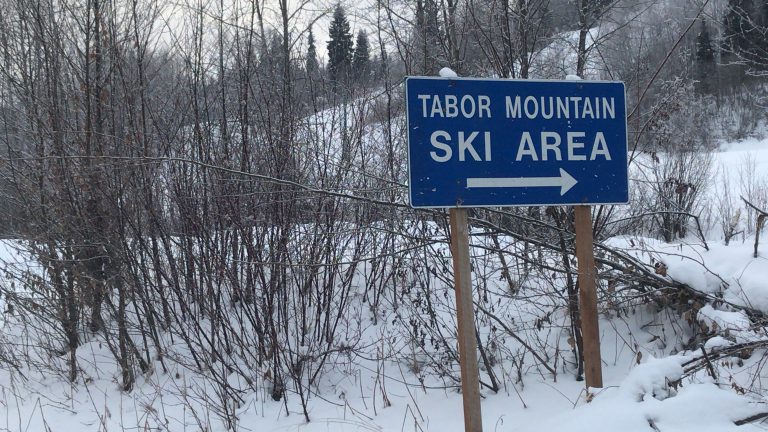 Tabor Mountain Ski Resort destroyed by a midnight blaze