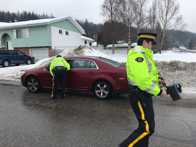 VIDEO IN REVIEW: PG RCMP pull over distracted drivers on Foothills Boulevard