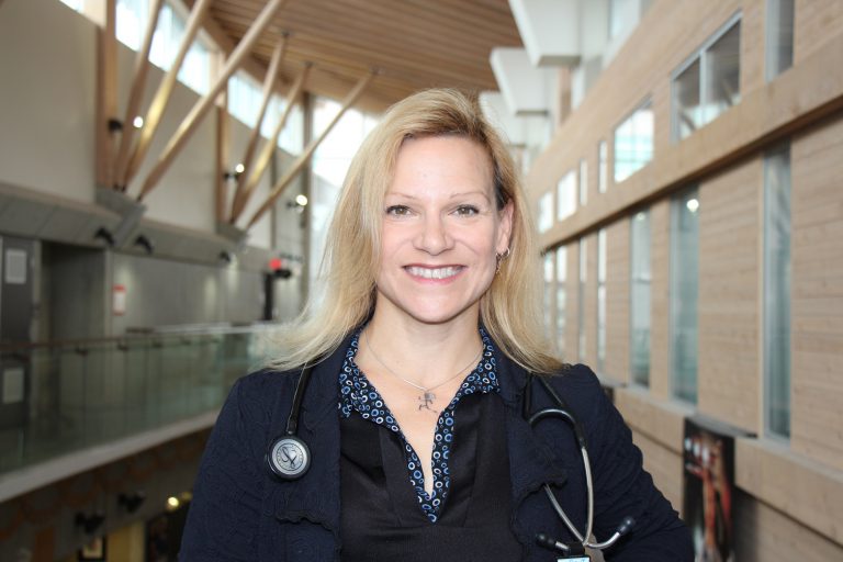 Northern Medical Program doctor wins international award