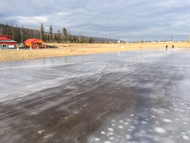 First weekend for the Ice Oval