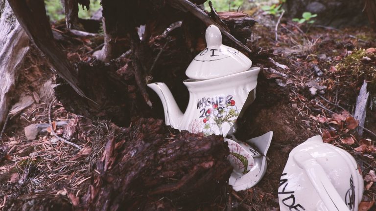 Pot-astrous: teapots put popular PG mountain trail at risk