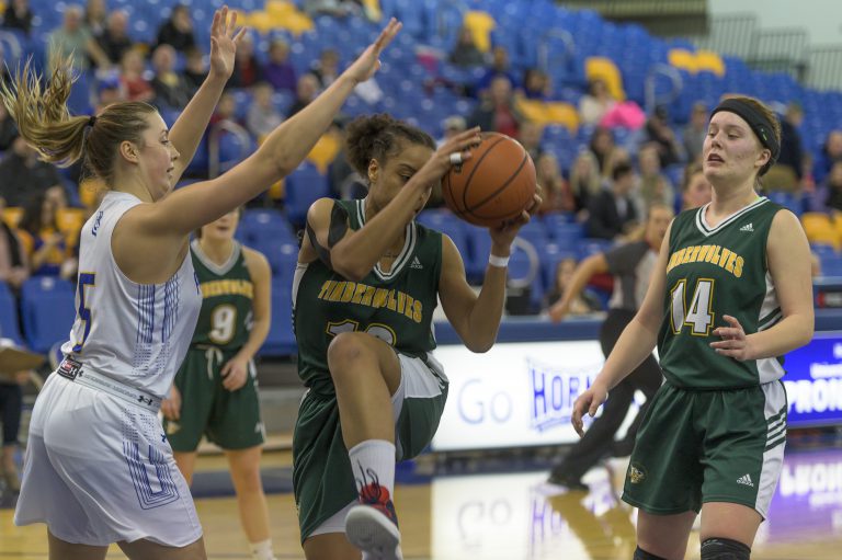 Timberwolves WBB win playoff double overtime thriller against Lethbridge
