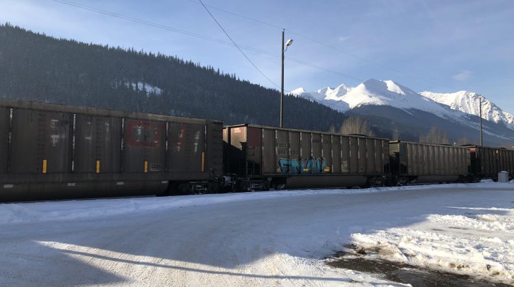 CN Rail route between PG, Prince Rupert shuts down due to anti-pipeline blockades