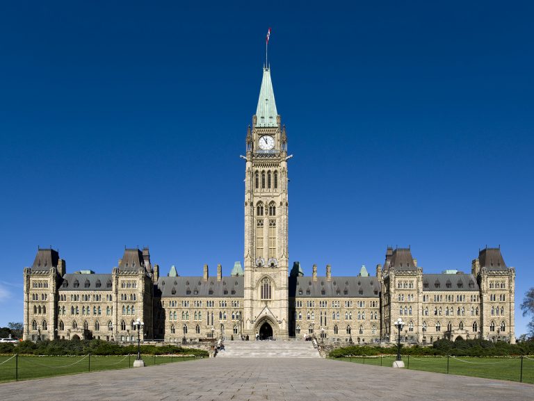 Federal Government responds to Indigenous mental wellness demands