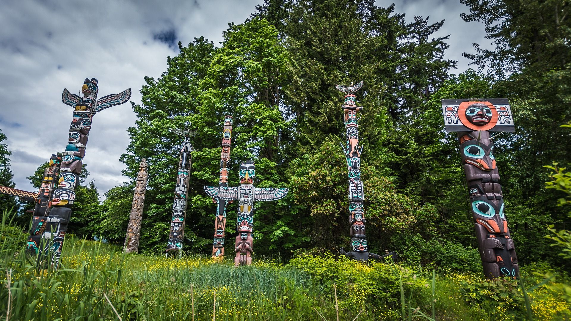 Memorial totem pole to be returned to Nisga'a nation - My Prince George Now