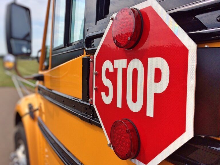 First Student cancels morning busses due to snow, Diversified will run