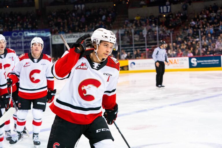 Cougars’ Chase Wheatcroft signs entry contract with Dallas Stars