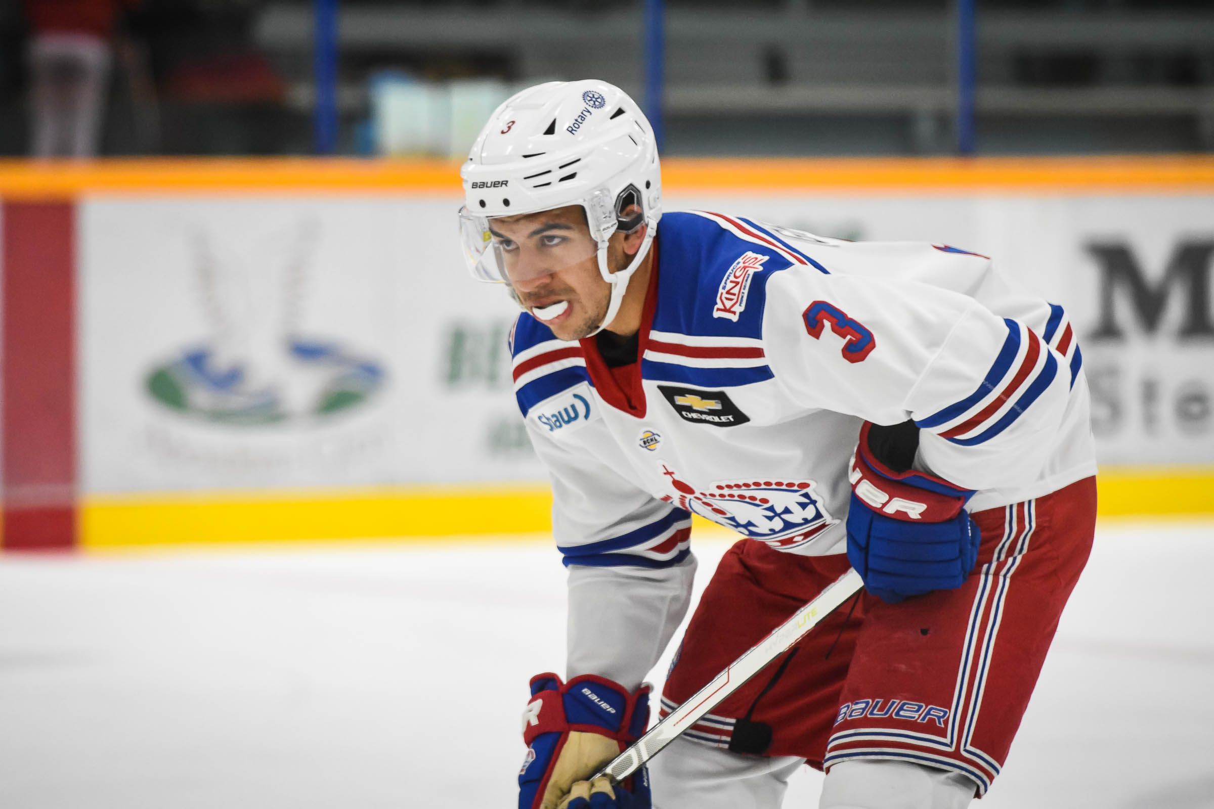 Bulldogs take a bite out of the Spruce Kings with six-goal third period