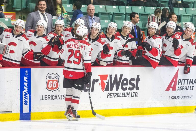 Cougars clinch playoff home ice with 10th straight win over Victoria