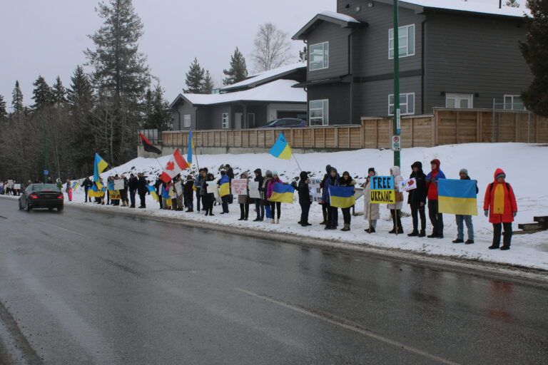 Ukrainians, Canadians gather for rally in Prince George on second anniversary of Russian invasion