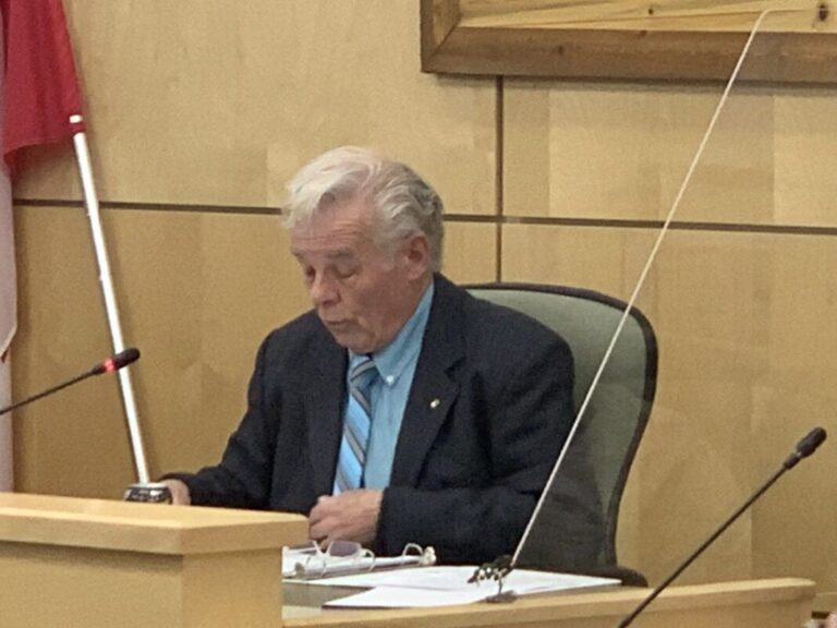 Quesnel Mayor wins court case against the city