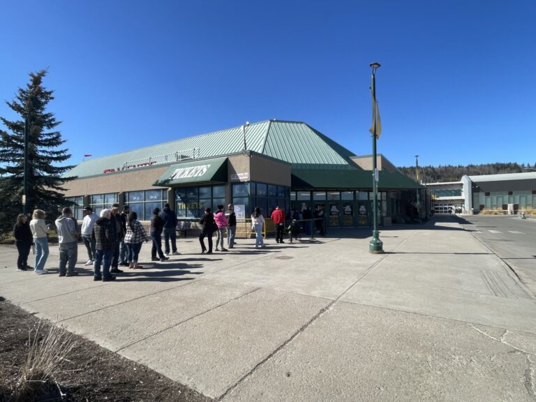 Update: Limited tickets left for Cougars’ do-or-die game six