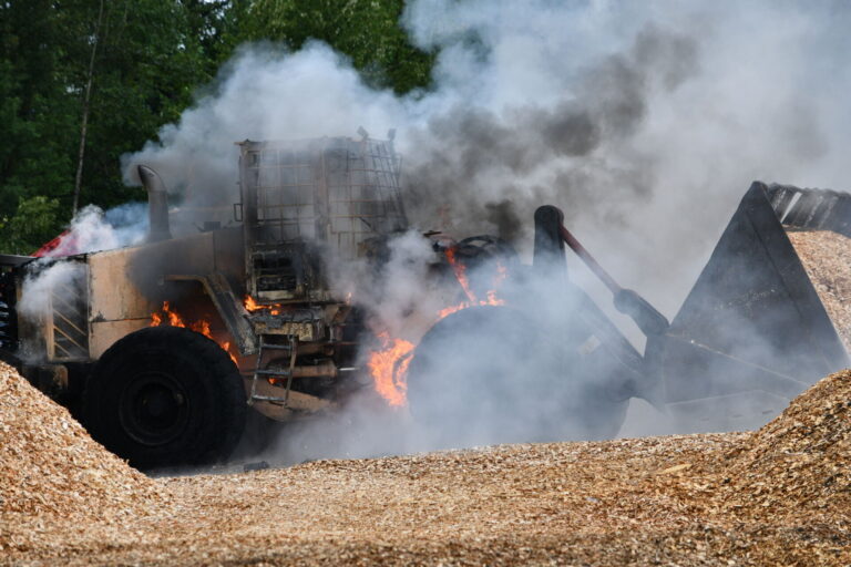 Loader fire doused in Quesnel